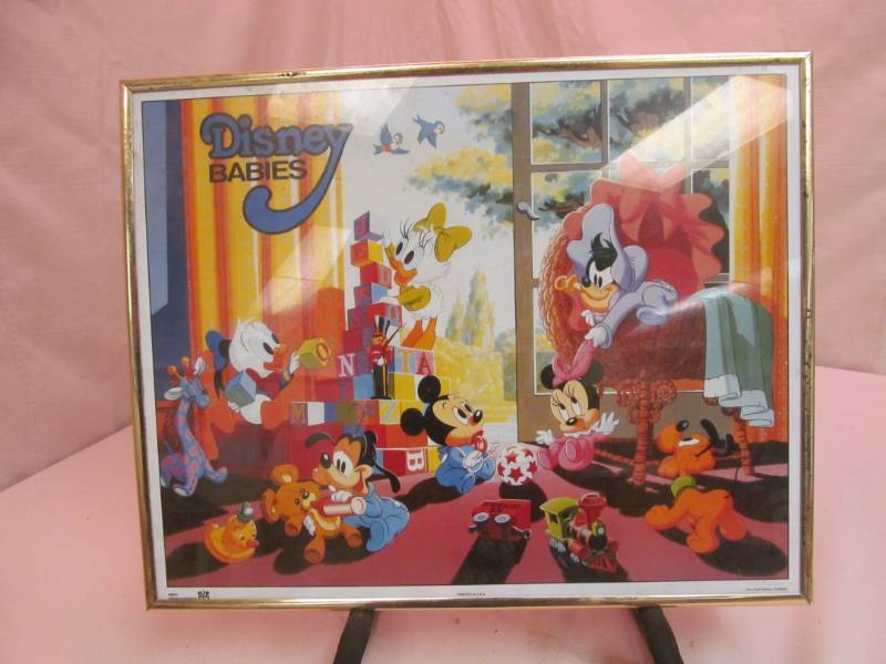 lot 52 image: Disney Babies Picture