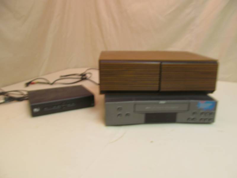 lot 92 image: vcrvcr moviesdirect TV receiver