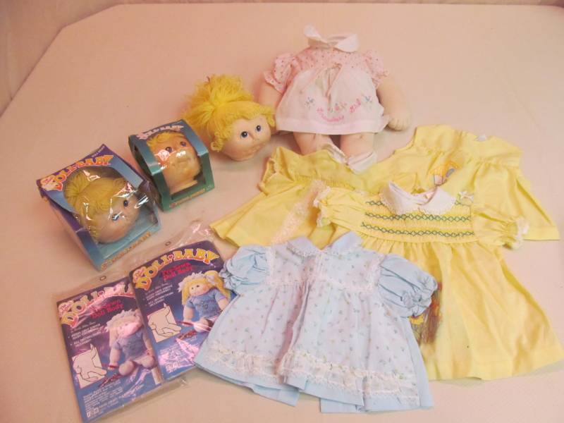 lot 133 image: Baby Doll Kits