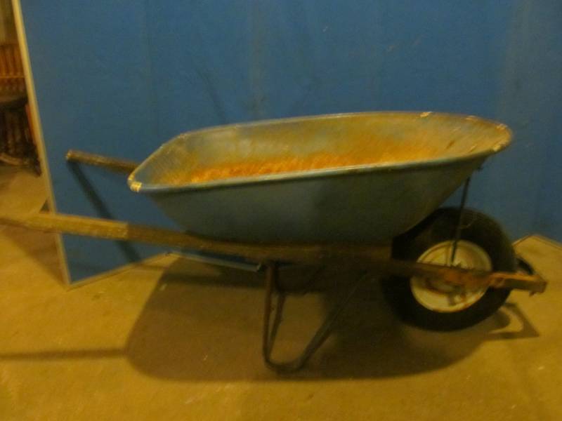 lot 195 image: Wheel Barrel
