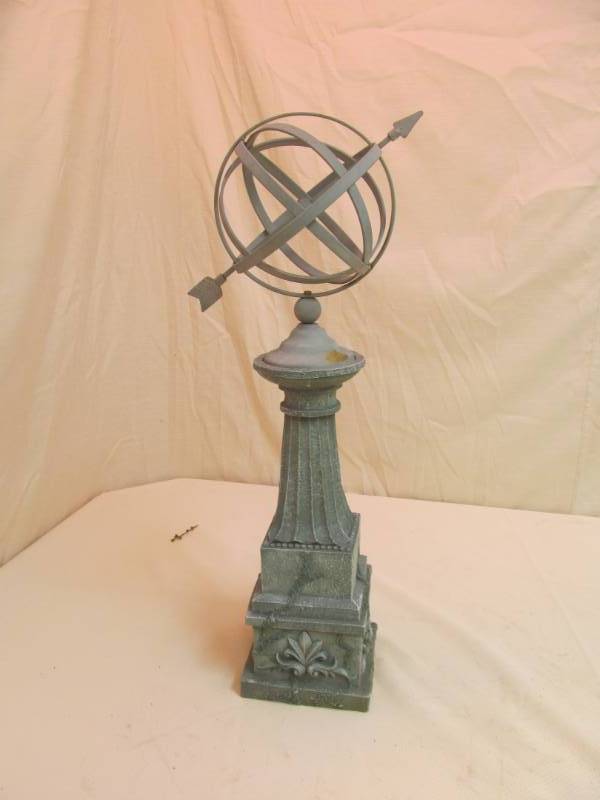 lot 207 image: Lawn Dcor w Globe