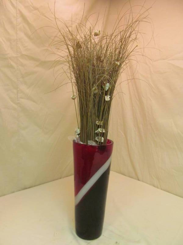 lot 219 image: Glass Vase w branches