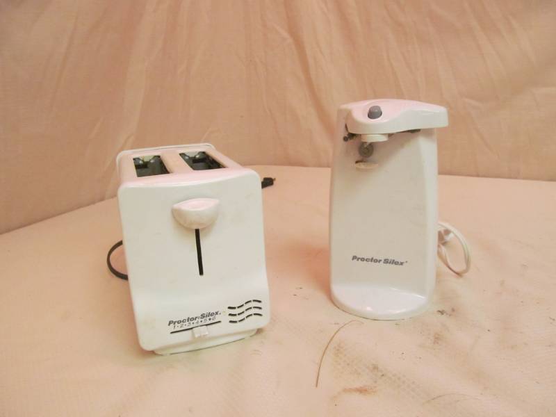 lot 221 image: Procter Silex Toaster, Can Opener