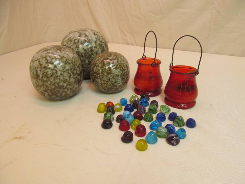 lot 238 image: Decorative Rocks, Candles, Yard Glass Balls