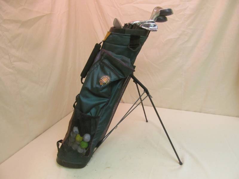 lot 252 image: Set of Northwestern Golf Clubs