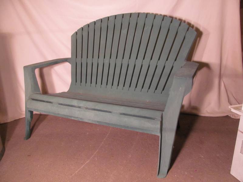 lot 254 image: Patio Bench