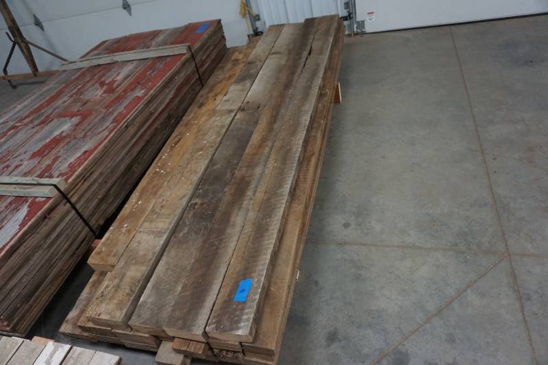 lot 8 image: 2 x 4 & 2 x 6 Reclaimed Oak PlanksBoards