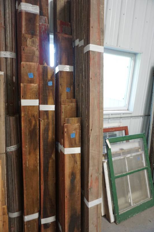 lot 17 image: 5 Reclaimed Cedar Lap Siding