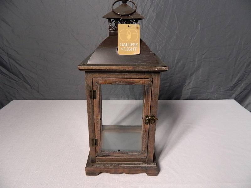 lot 14 image: New Gallery of Light RusticShabby Chic Lantern