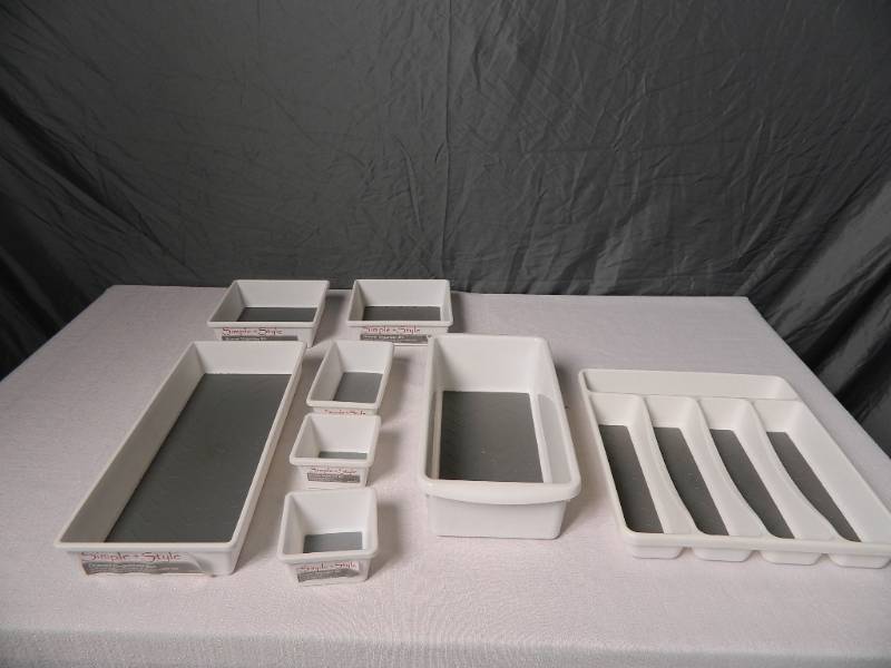 lot 48 image: 7 New Simple and Style PantryFridgeDrawer Organizers