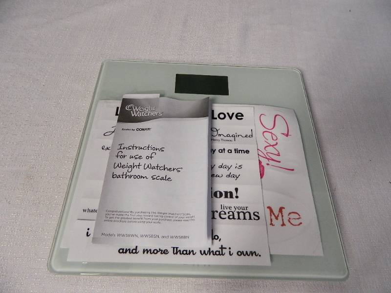 lot 98 image: New Weight Watchers Conair Scale