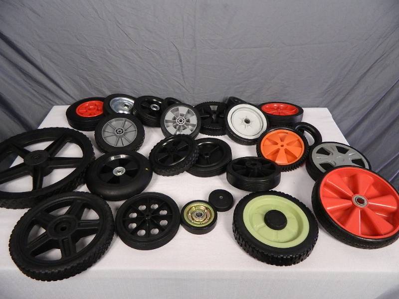 lot 102 image: 21 New Assorted Wheels  Tires