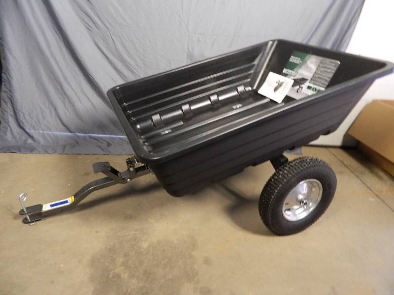 lot 9 image: New Poly Dumping Lawn Trailer