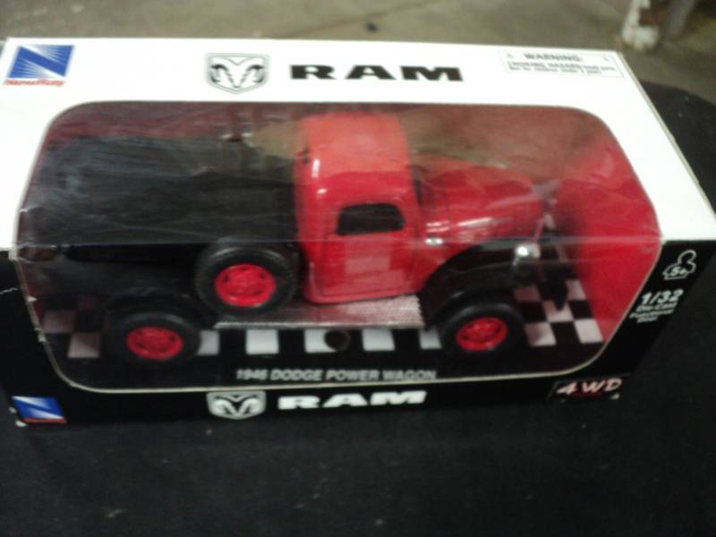 lot 25 image: Ram Die Cast Truck 7 x 4...