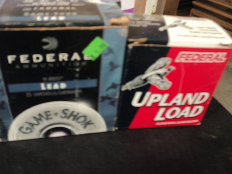 lot 28 image: Federal 20 gauge 7 12 Shot 12 Gaug...