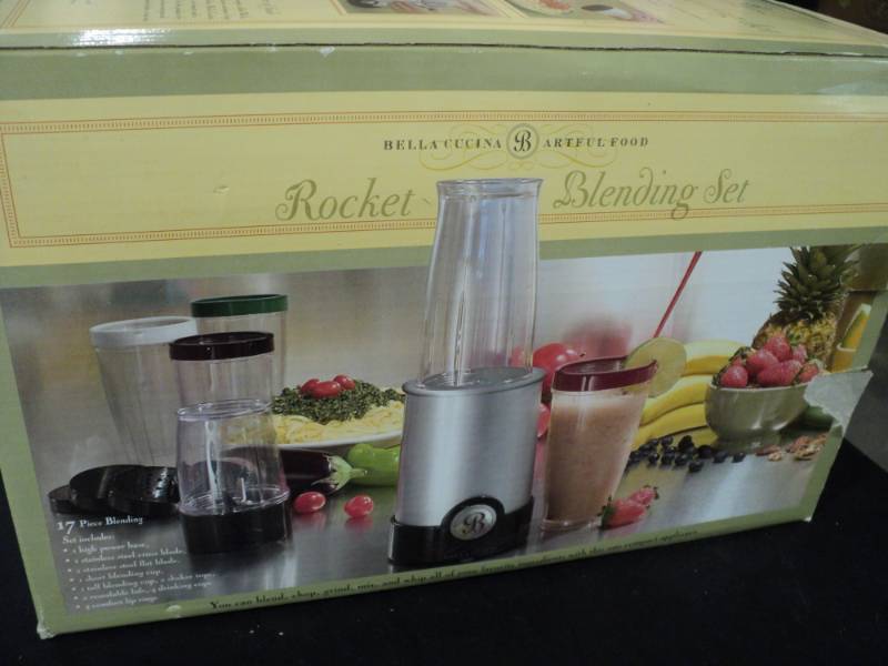 lot 38 image: Rocket Blending Set...