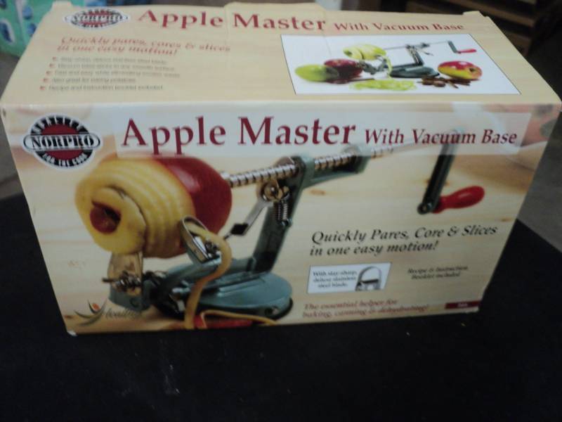 lot 47 image: Norpro Apple Master...