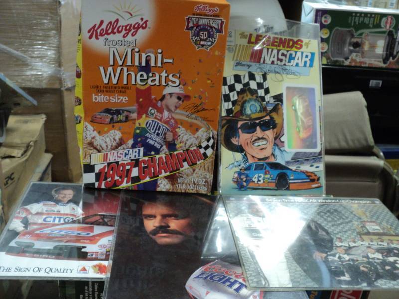 lot 68 image: Racing Memorabilia...