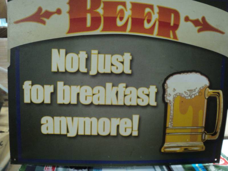lot 91 image: 15 x 12 BEER metal sign...
