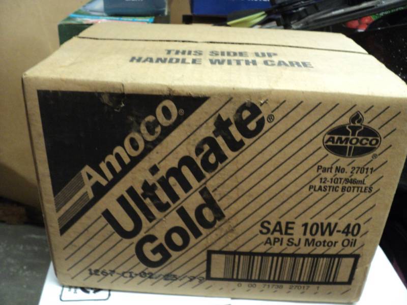 lot 97 image: Case of Amoco Ultimate Gold SAE 10W...