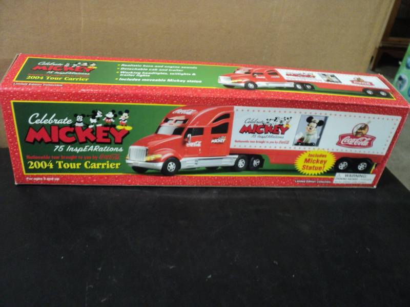 lot 141 image: Coca Cola Mickey 2004 Tour Carrier...