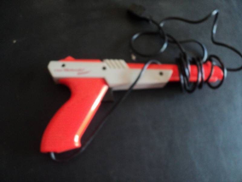 lot 162 image: Nintendo Zapper, made in 1985 made...