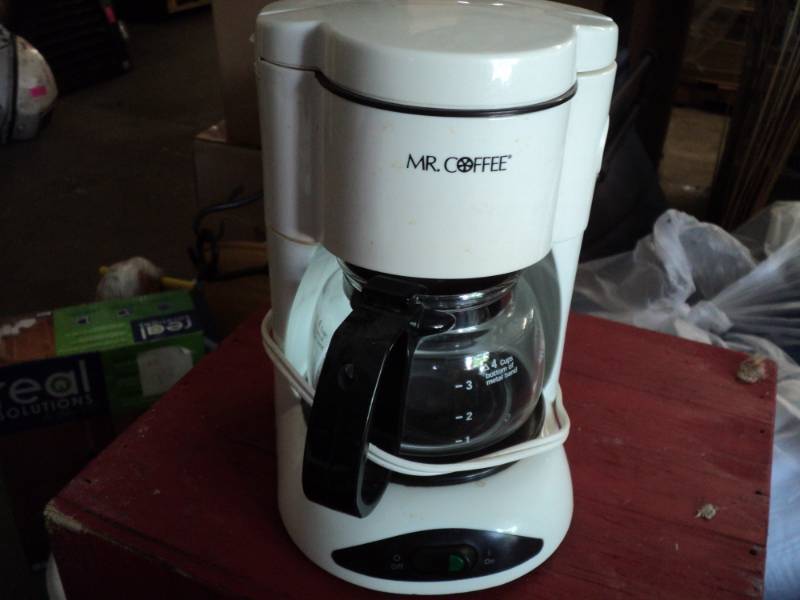 lot 177 image: Mr. Coffee 4 Cup...