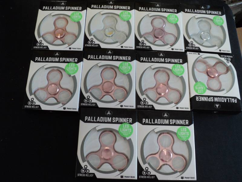 lot 183 image: Lot of 10 Palladium Spinners assor...