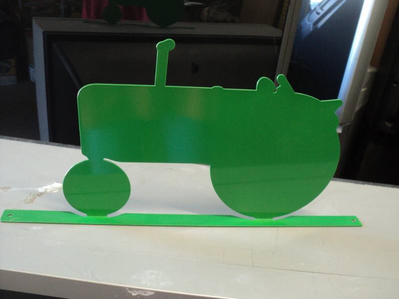 lot 187 image: Mailbox Tractor Green Top...