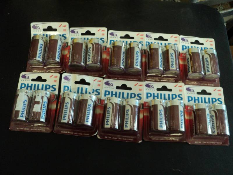 lot 191 image: Lot of 20 Philips size D Batteries...