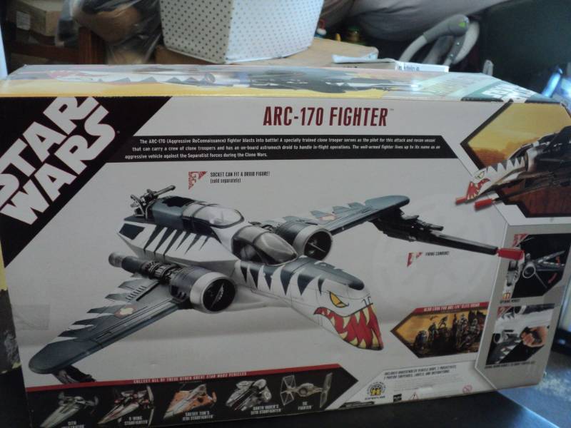 lot 193 image: Star Wars ARC- 170 Fighter...