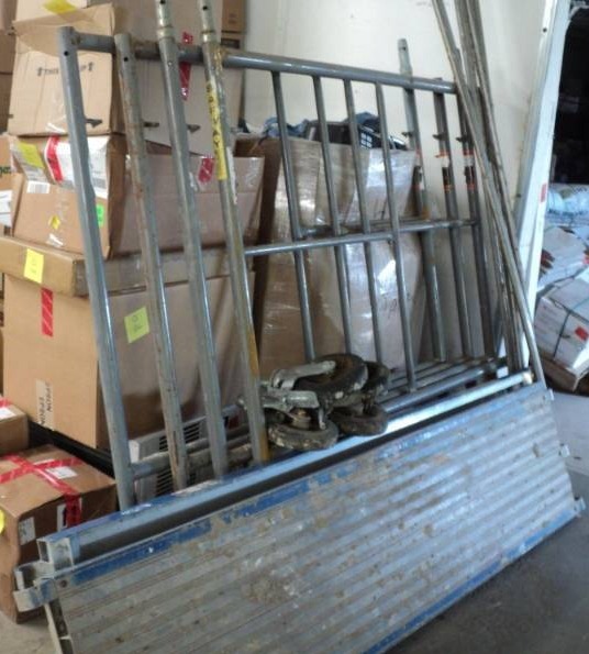 lot 236 image: Set of Scaffolding everything pict...