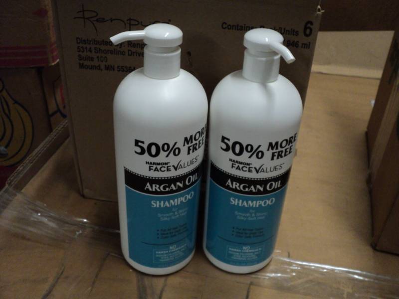 lot 261 image: 2 Bottles Renpure Harmon Argan Oil ...
