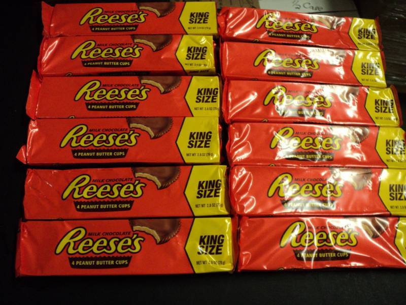 lot 278 image: 12 King Size Reeses Peanut Butter ...