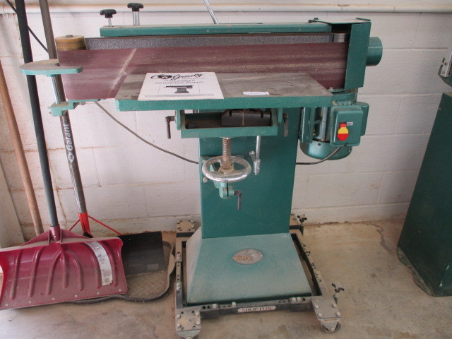 lot 9 image: Grizzly Edge Sander