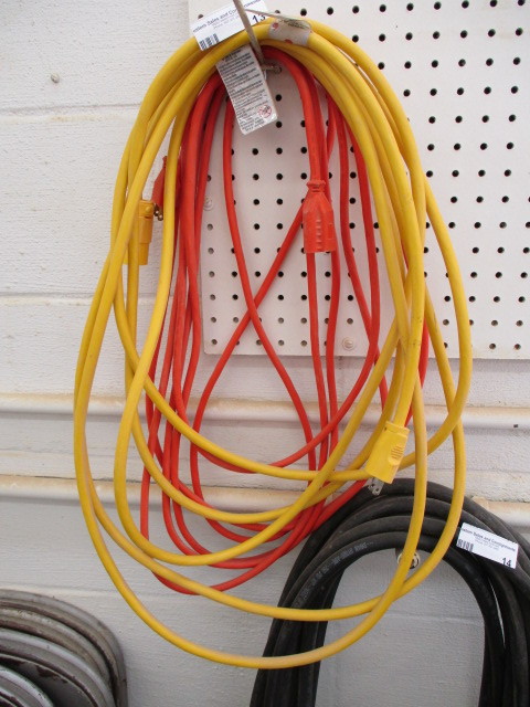 lot 13 image: Extension Cords