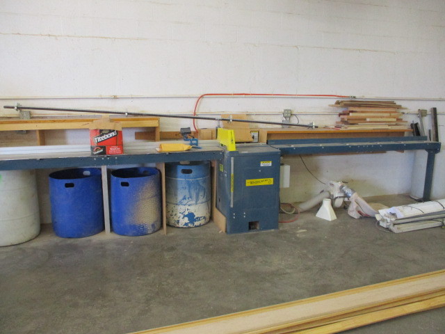 lot 25 image: Whirlwind Up Cut Chop Saw