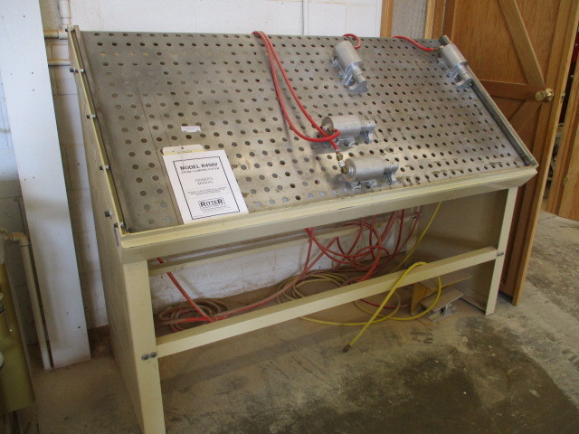 lot 46 image: Ritter Frame Clamping Table