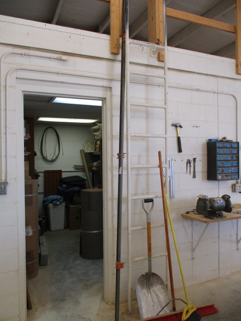 lot 57 image: Very long bar clamps