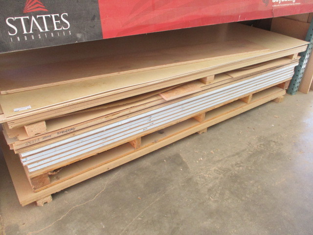 lot 65 image: Sheet Goods