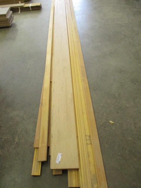 lot 76 image: Pile of Trim
