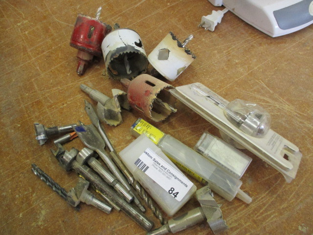 lot 84 image: Augers and hole saws