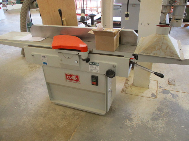 lot 102 image: Cantek Jointer