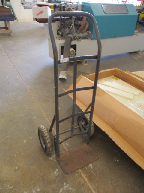 lot 116 image: 2 Wheel cart