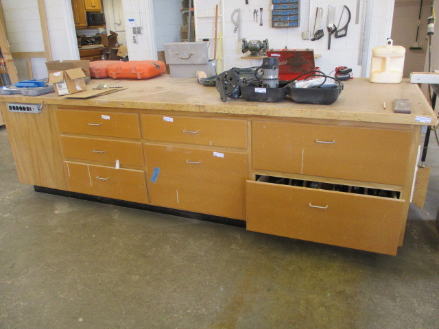 lot 125 image: Shop WorkAssembly Table