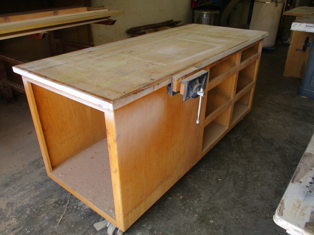 lot 156 image: Shop Cart
