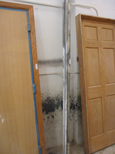 lot 170 image: Conduit Pieces