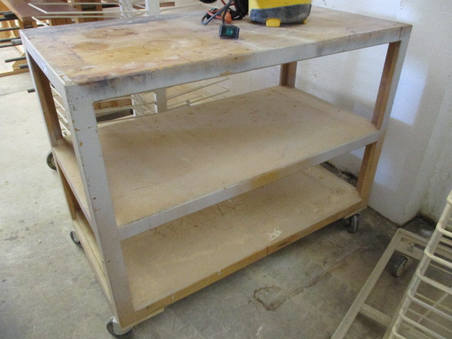 lot 177 image: Shop Cart