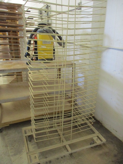 lot 179 image: Door Drying Rack
