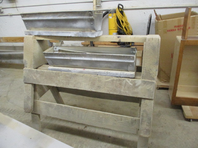 lot 182 image: Sawhorses